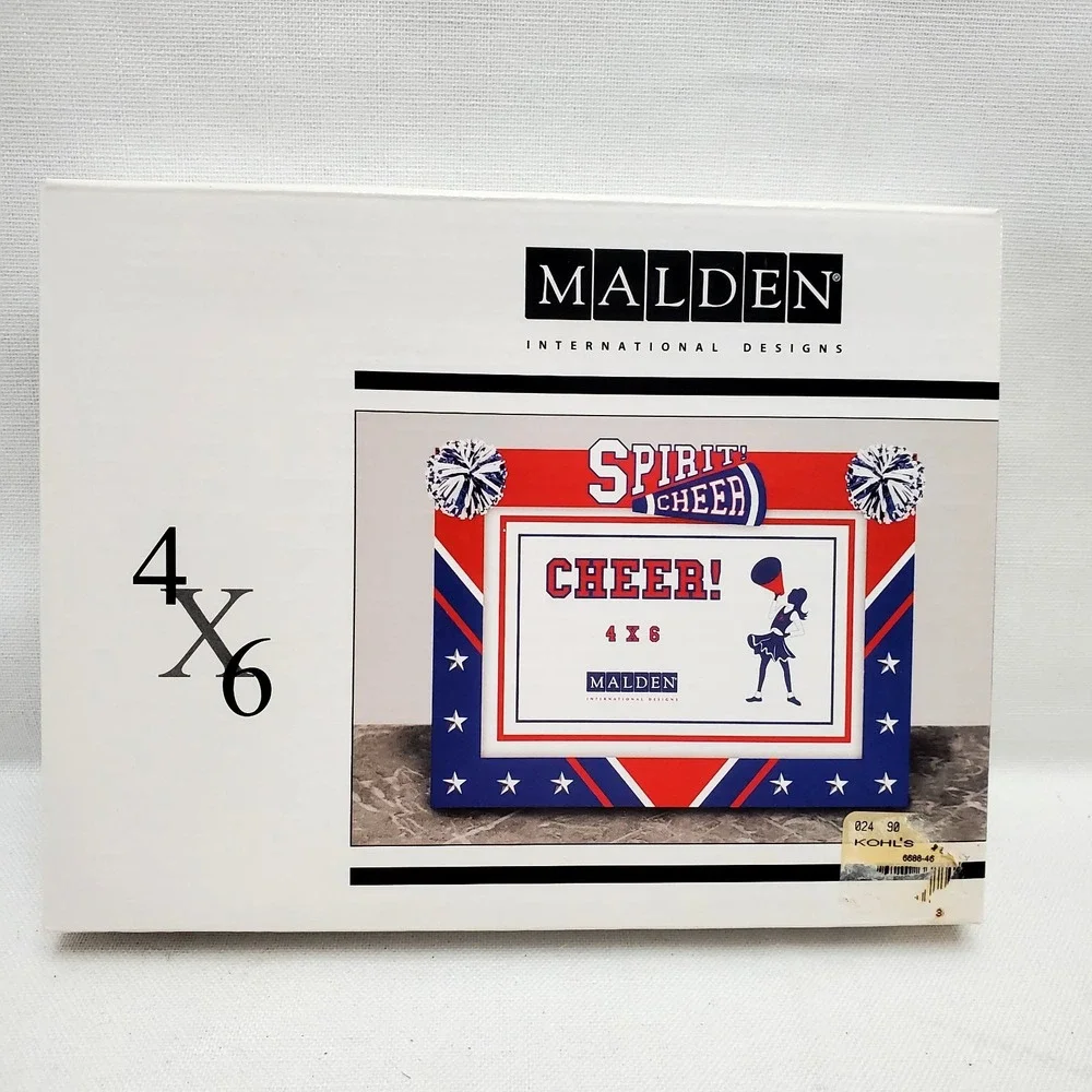 Malden ☆ Red, Blue And White‎ 